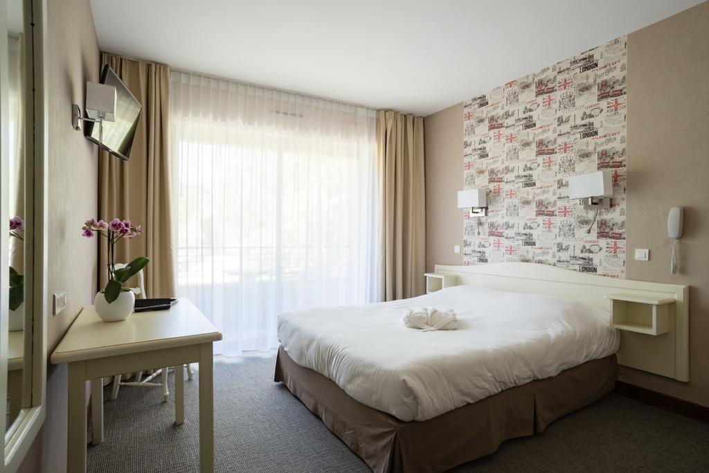 Logis Hotel La Porte des Cévennes Anduze Esterno foto