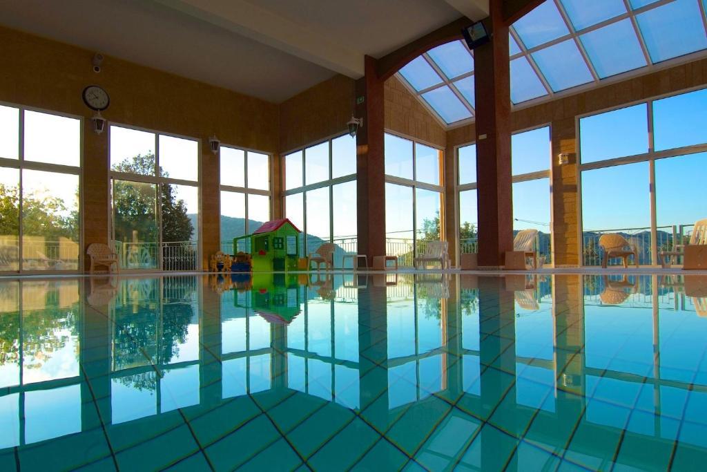 Logis Hotel La Porte des Cévennes Anduze Esterno foto