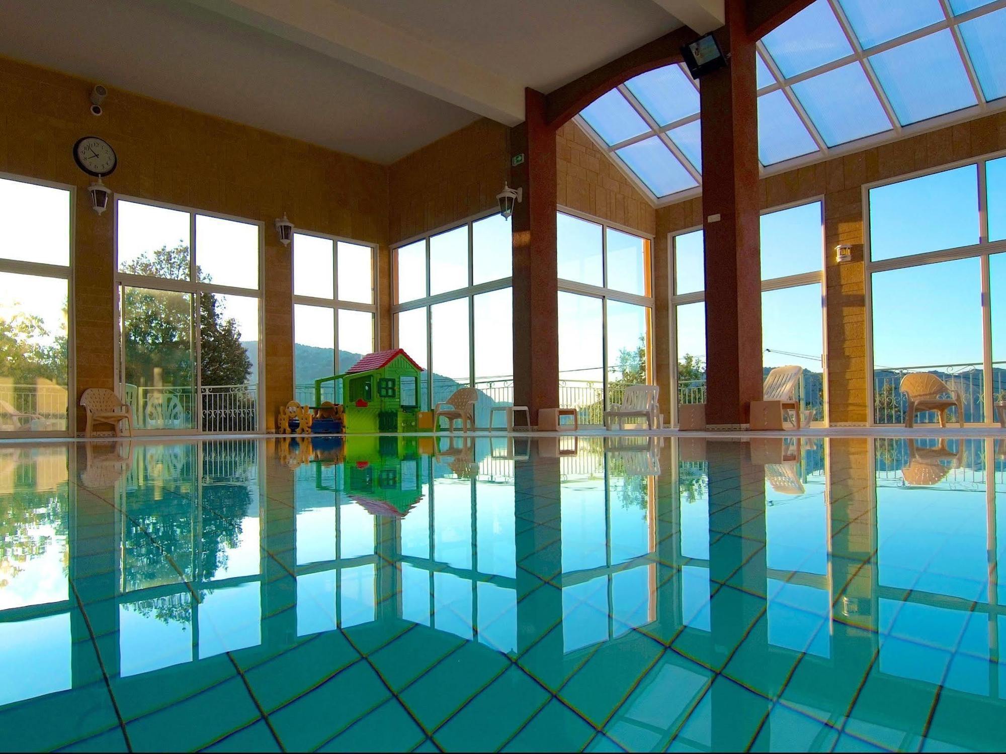 Logis Hotel La Porte des Cévennes Anduze Esterno foto